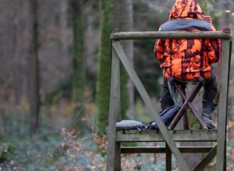 Best Boot Dryer for Hunting Boots: Scent & Materials Guide